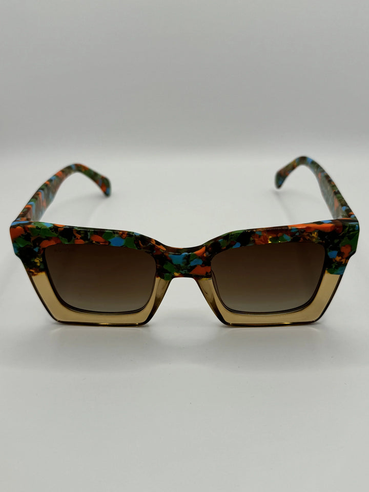 nuevas-gafas-de-sol-deveses-estilo-vanguardista-mediterraneo