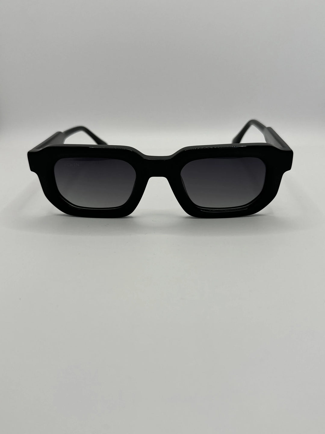 gafas-de-sol-levante-estilo-premium-frontal