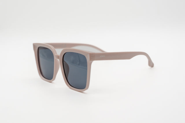 Gafas de sol ACWIN Betty color beige nude de estilo cuadrado oversize para niños y niñas. - Vista 2