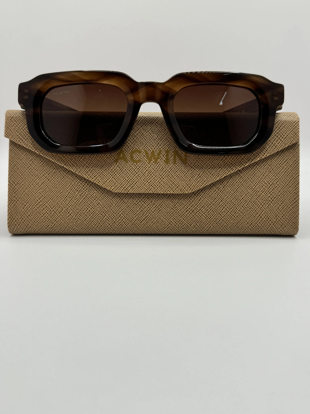 nuevas-gafas-de-sol-nao-estilo-vintage-atemporal