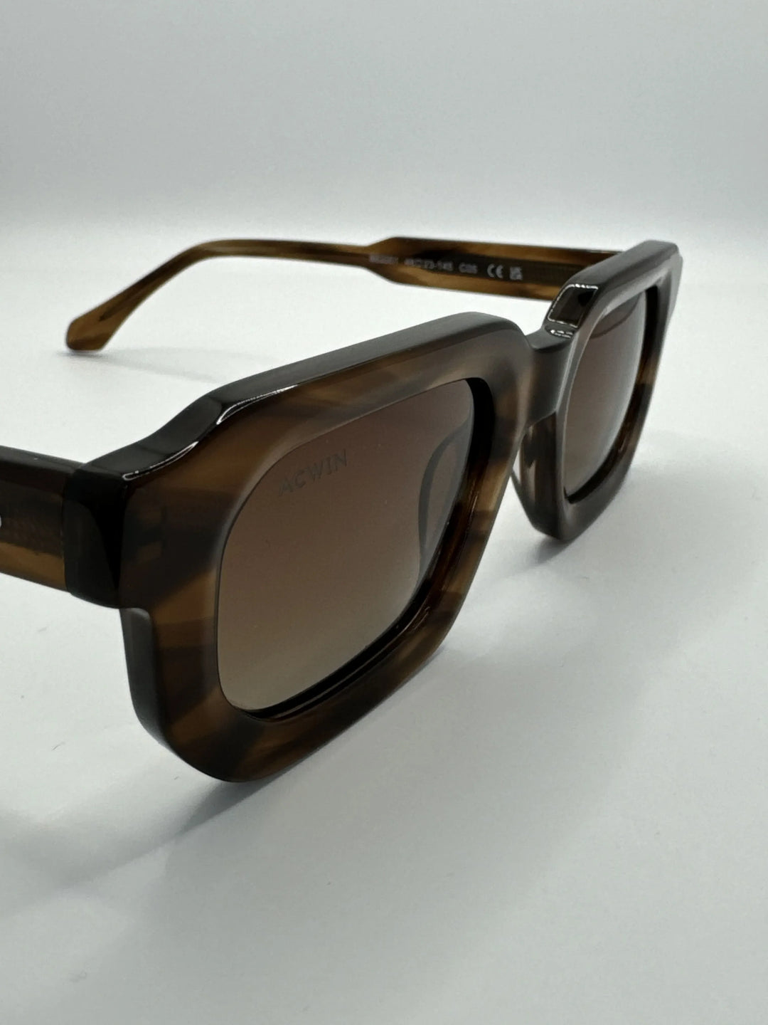gafas-de-sol-nao-diseno-premium-frontal-sol