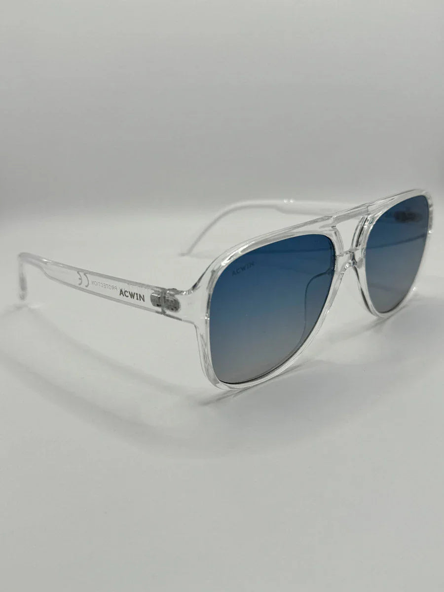 Gafas de sol modelo Agua Marina con montura efecto cristal y doble puente.