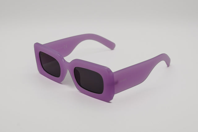 Vista en perspectiva lateral del modelo Jaen mostrando la varilla ancha lila.