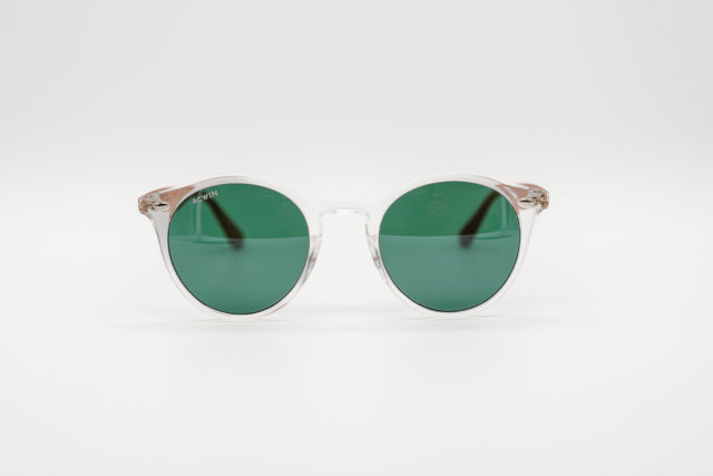 Vista en perspectiva gafas de sol Washington cristal transparente con varillas de madera.