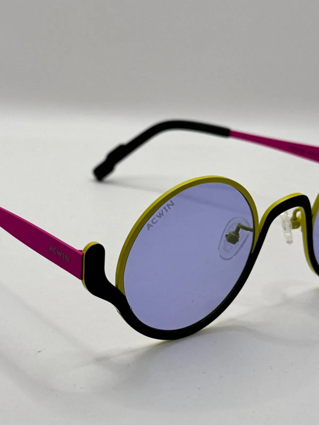 Gafas de sol Titanio Hvar perspectiva neon comprar online