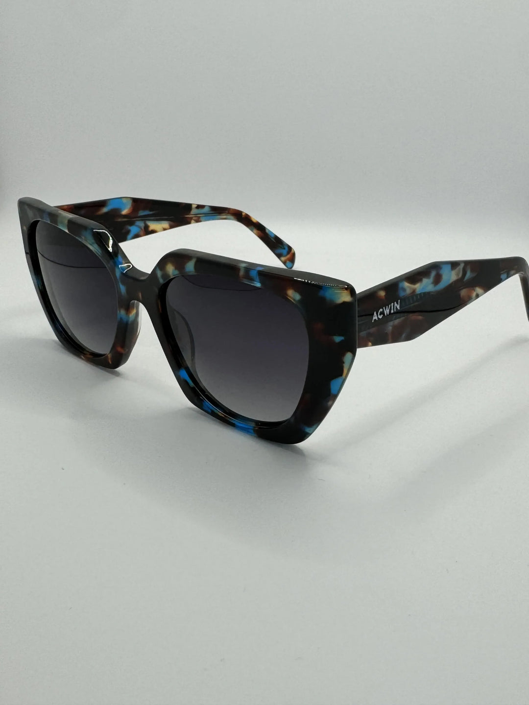 comprar-gafas-de-sol-villajoyosa-bicolor-azul-carey-mosaico